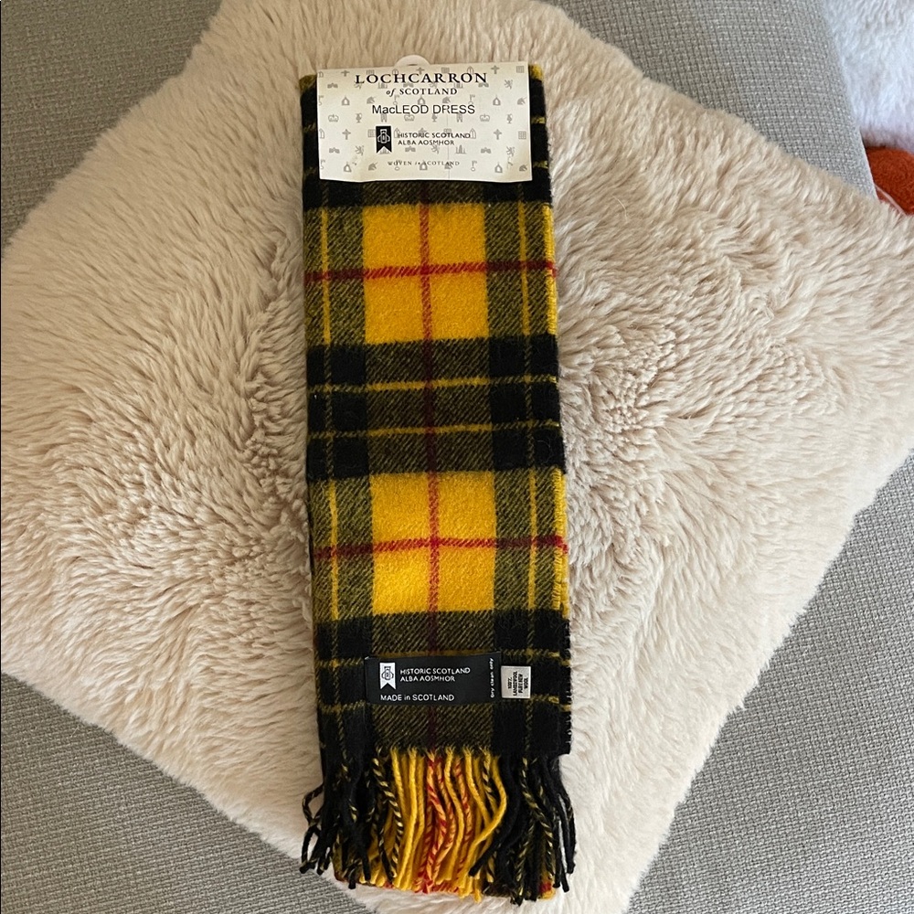 Lochcarron Women's Yellow Tartan Scarf